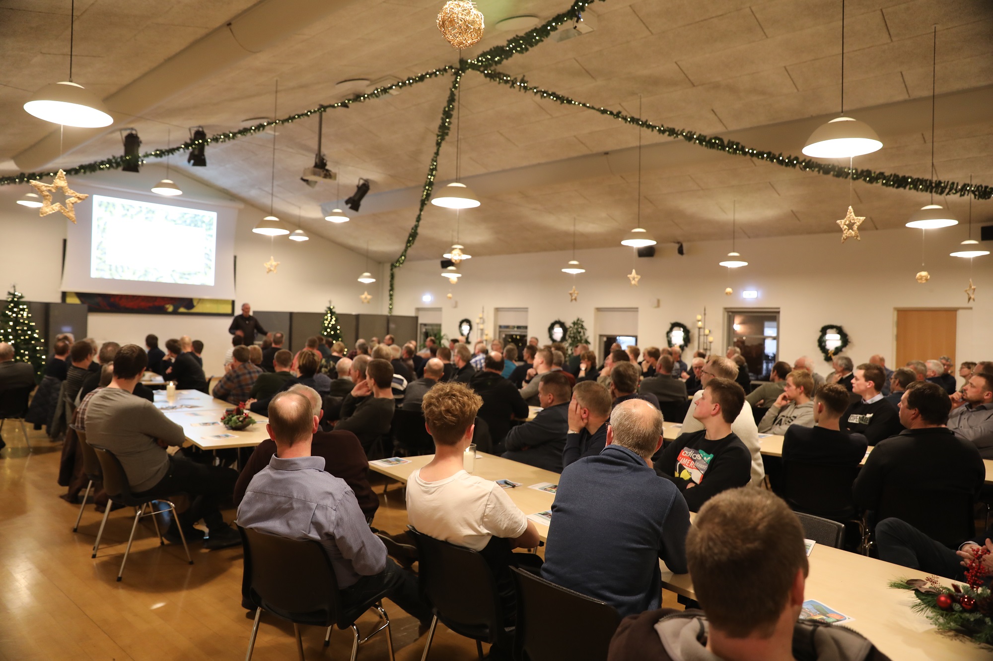 Efter et års pause: Fuldt hus til SAGROs aftenkongres